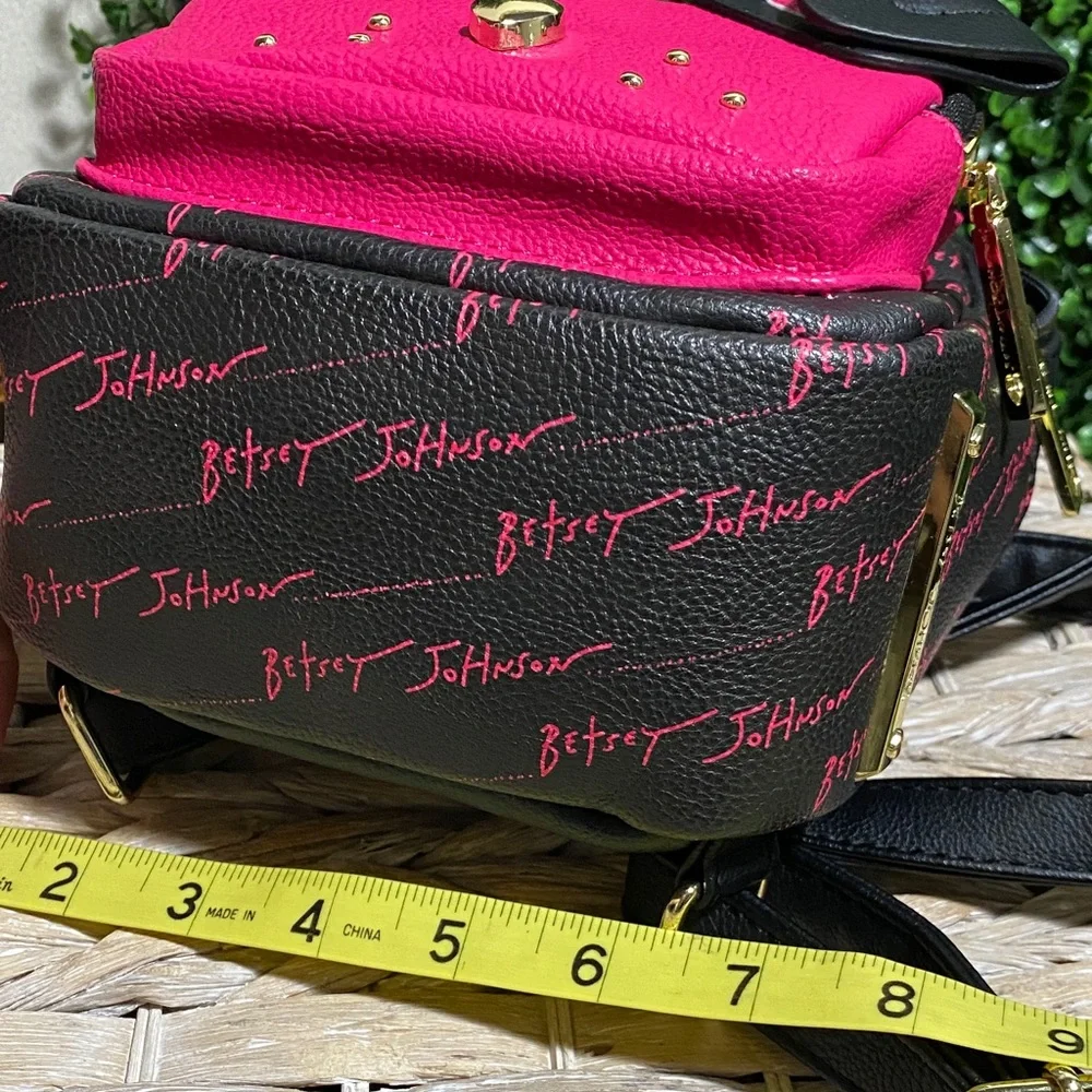 Betsey Johnson Mini pink dog backpack